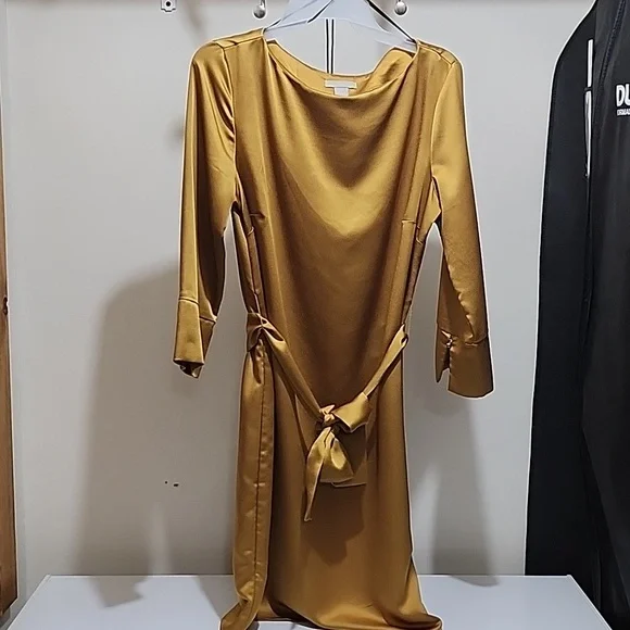 Yellow - Gold 3/4 Sleeve Work Dress - Picture 3 of 6